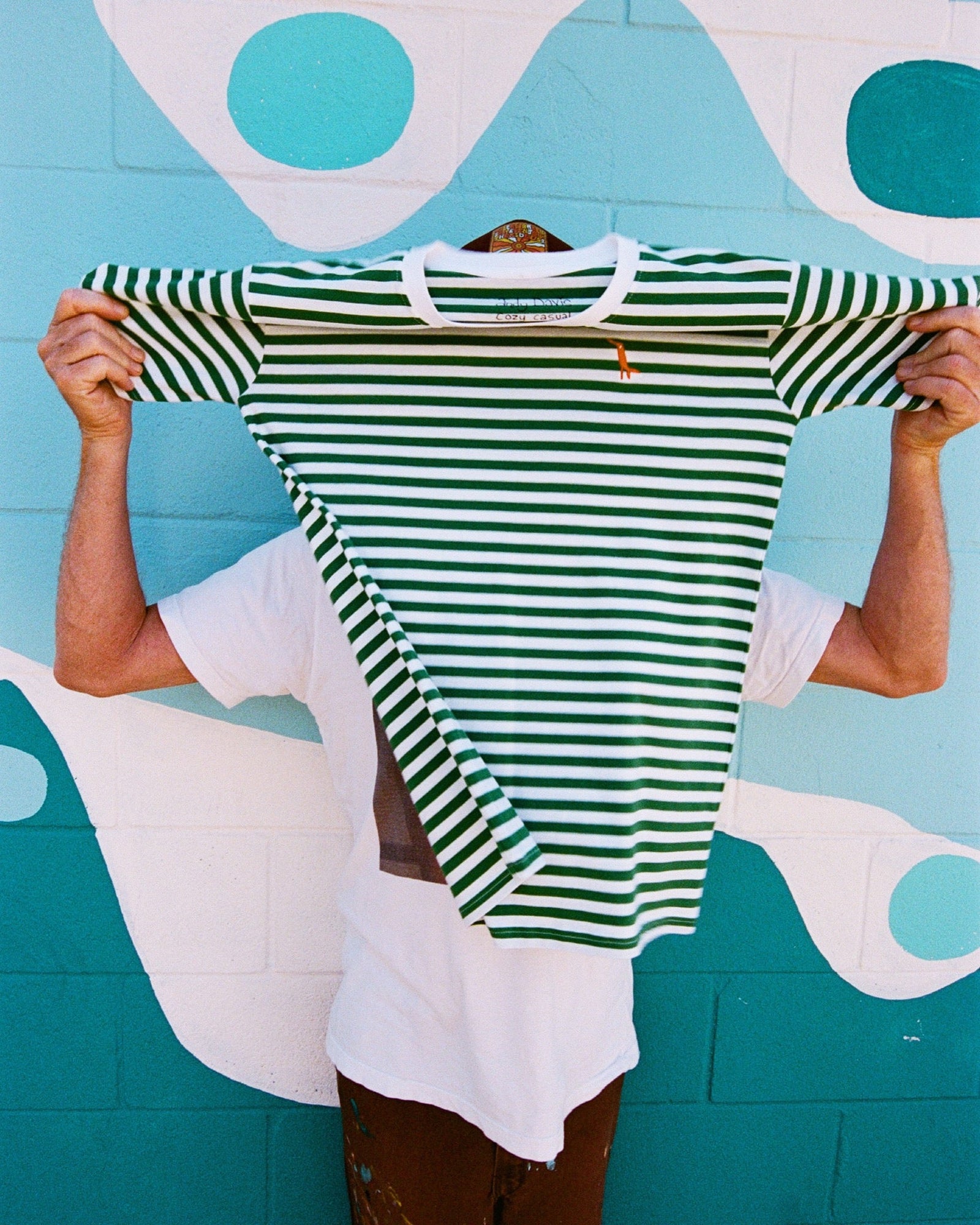 The Psychology of T-Shirt Colours in Custom Apparel